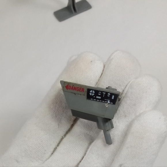 1984 Hasbro GI Joe Missile Defense Unit Parts Lot - Picture 8 of 13